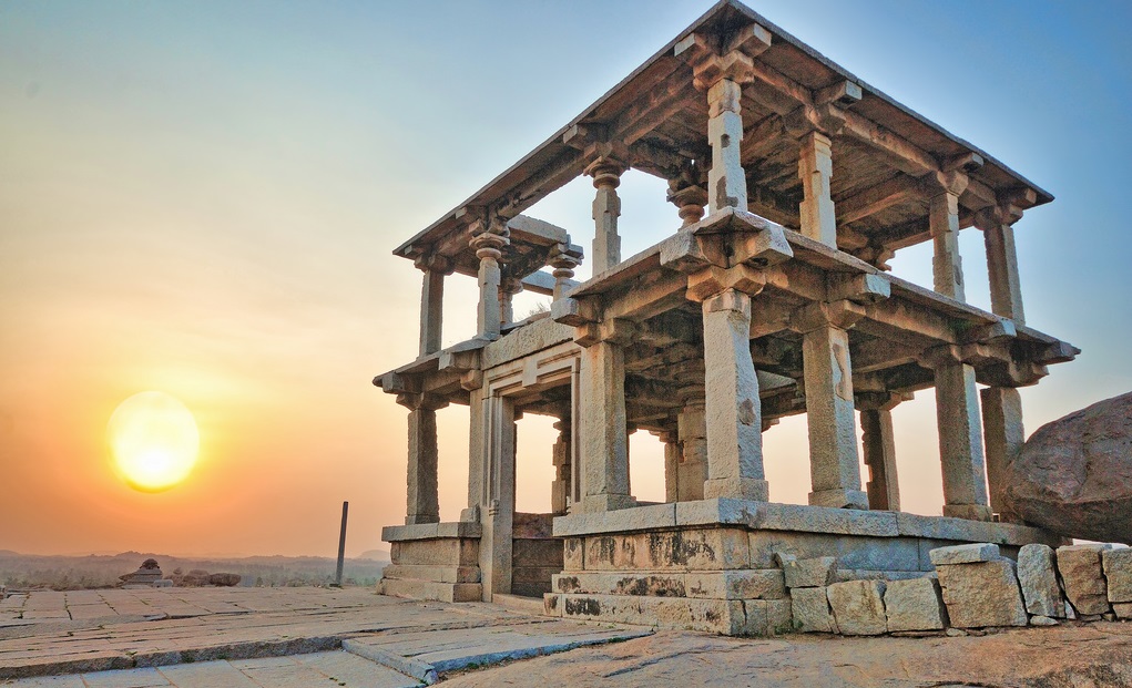 Sunset atop Hemakuta Hill, Hampi, Karnataka