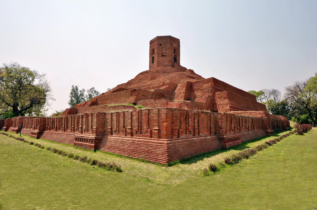 Ruins of Buddhist stupa, Chaukhandi Stupa, Sarnath, Varanasi, Uttar Pradesh, India