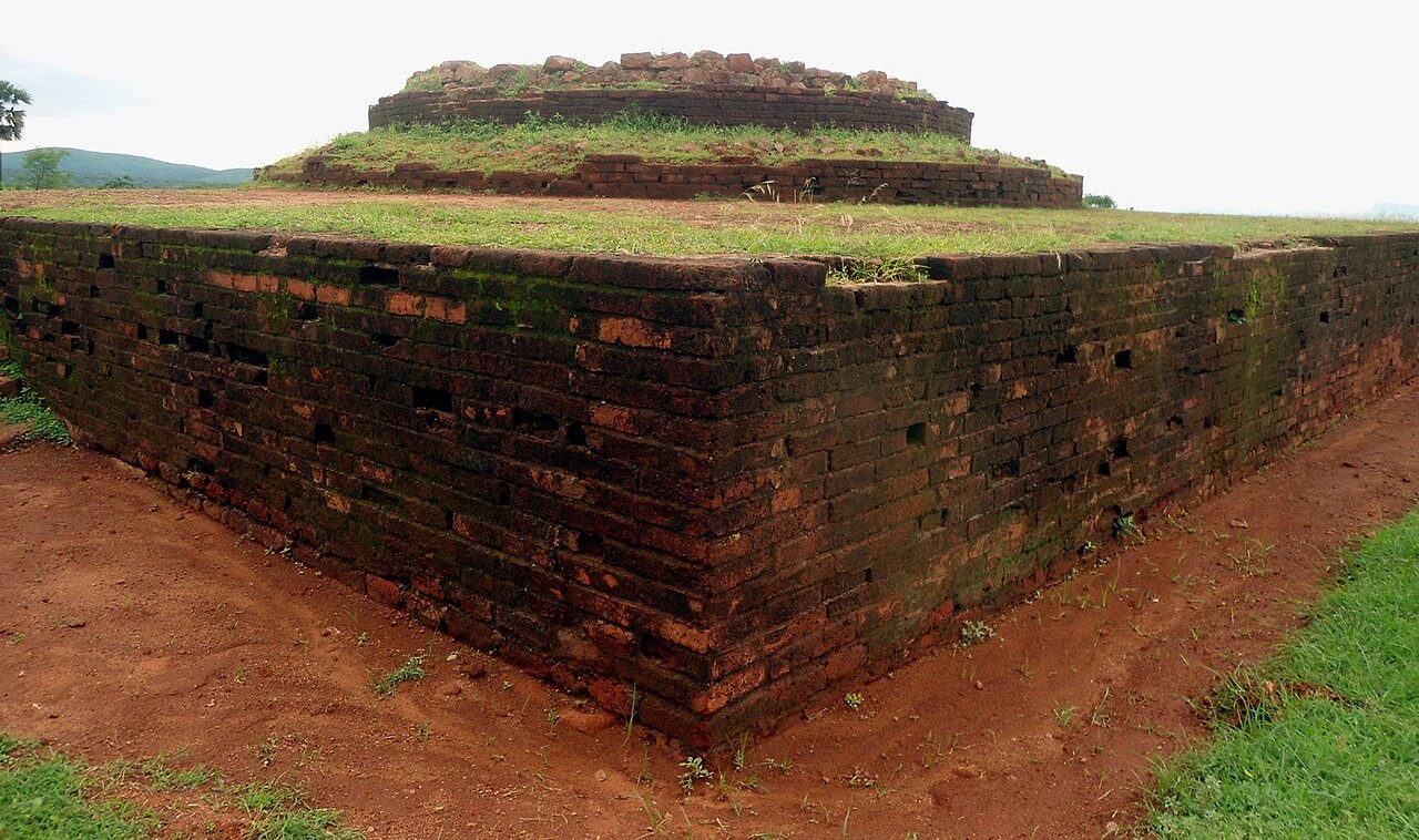 Top 20 Buddhist Stupas in India • The Mysterious India
